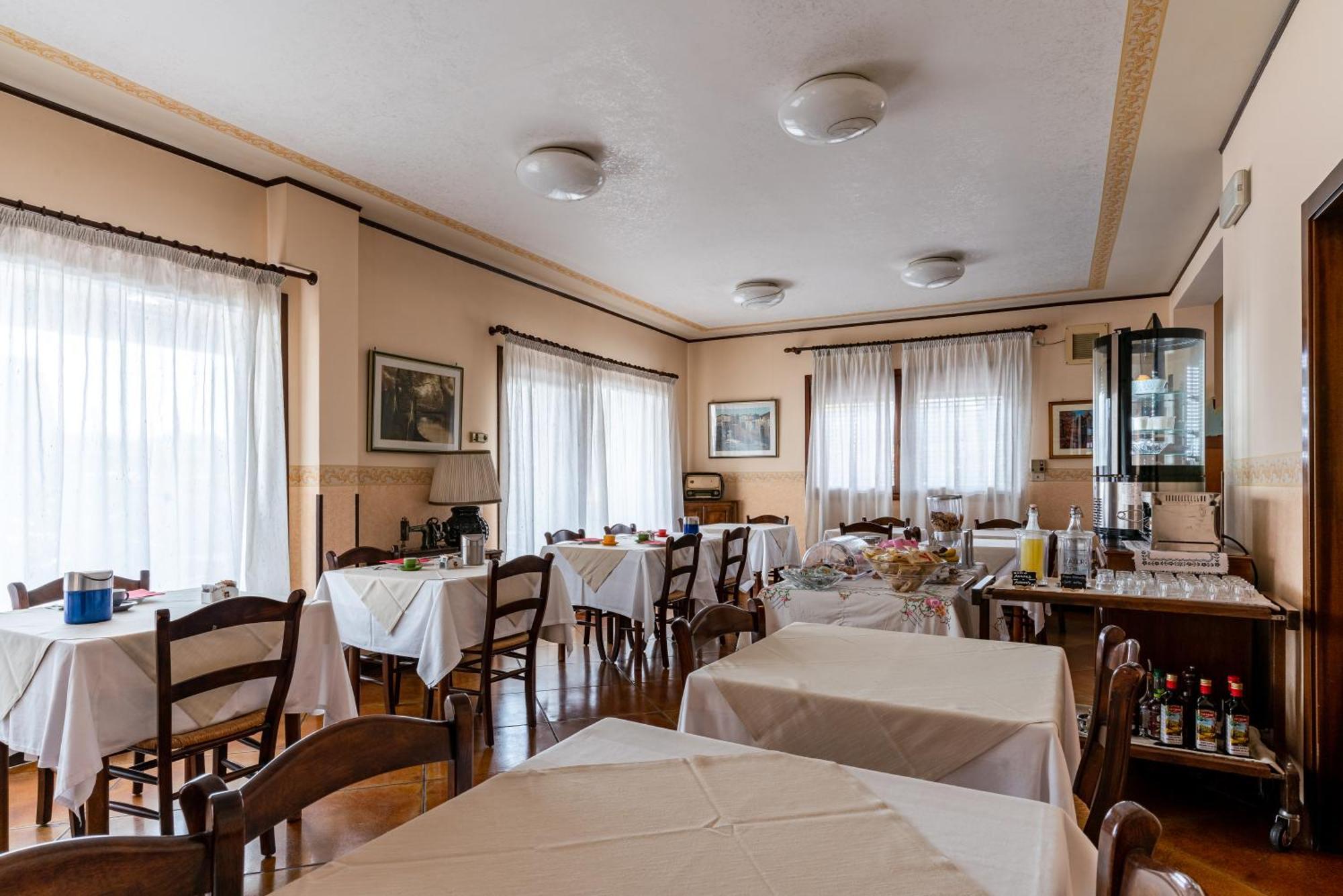 Locanda Da Renzo Treviso Exterior photo